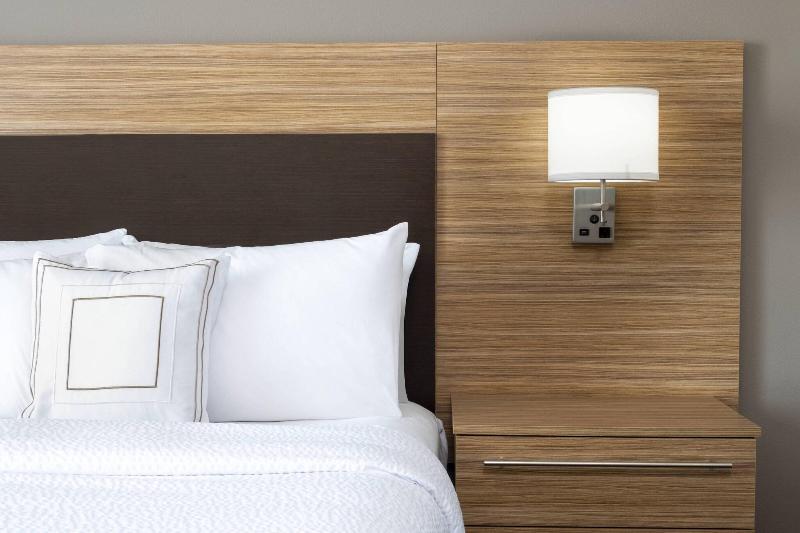 Студия Стандарт Кровать Куин, Towneplace Suites By Marriott St. Louis Edwardsville, Il