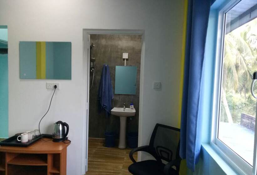 Номер Стандарт, This Is It Airport Hotel And Restaurant