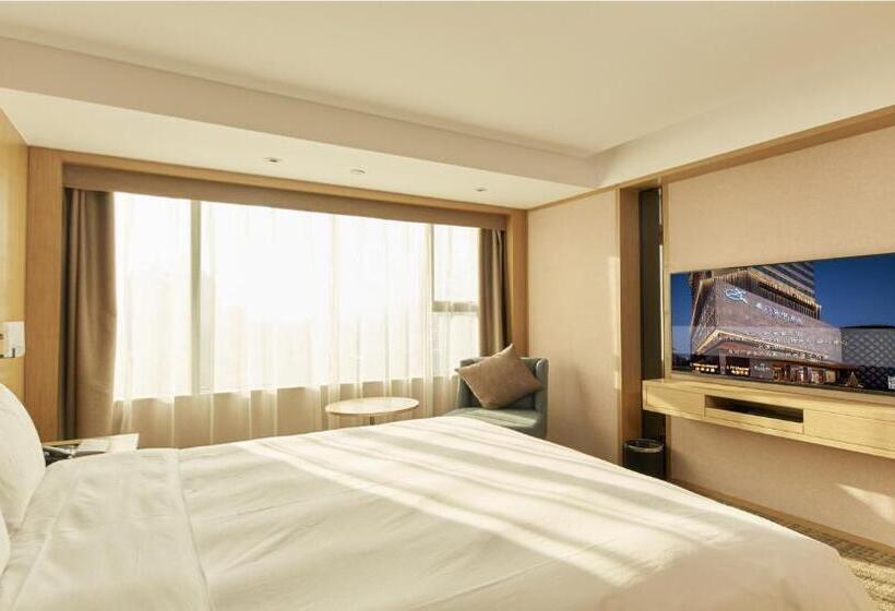 Президентский Люкс, Zenith Hotel Near Train Station & The Mixc