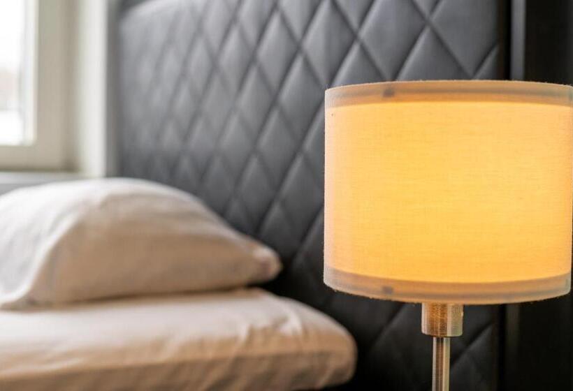 标准工作室, Stockholm Hotel Apartments Sollentuna