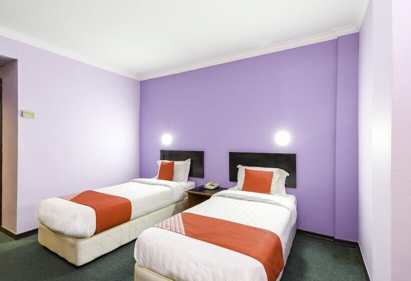 Номер Стандарт, Oyo 472 Comfort Hotel 1