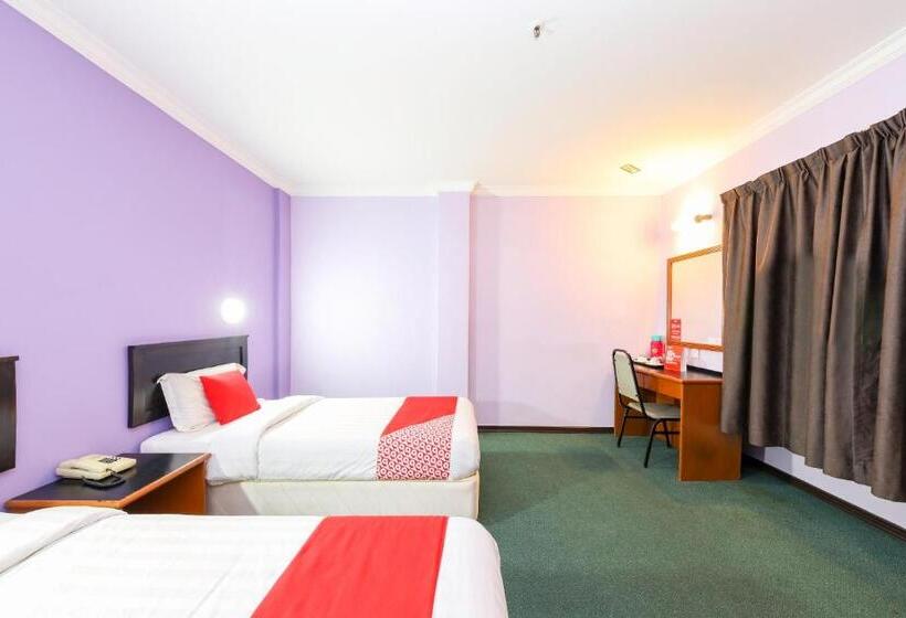 Номер Стандарт, Oyo 472 Comfort Hotel 1