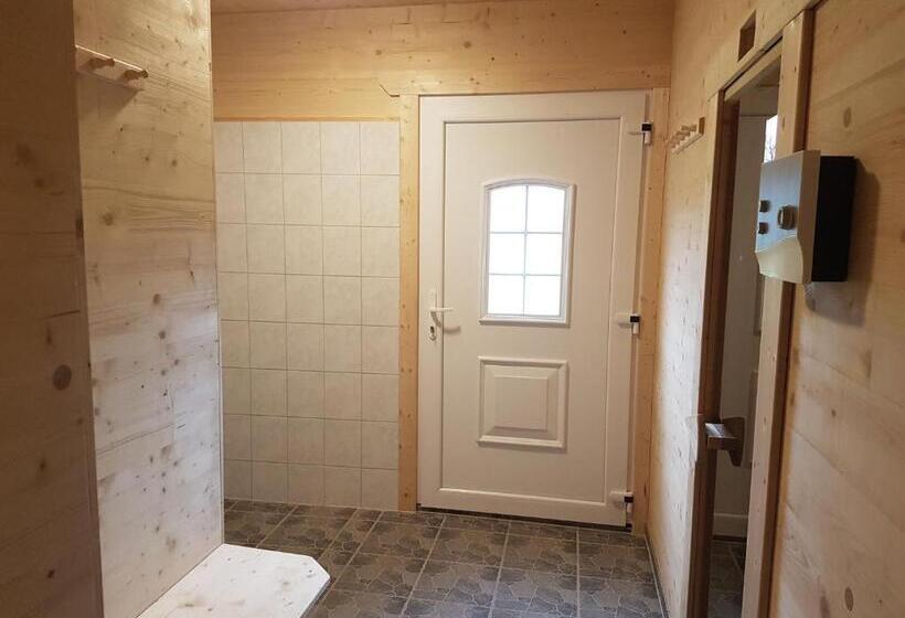 Номер Стандарт, Gästehaus Am Hahnenkamm