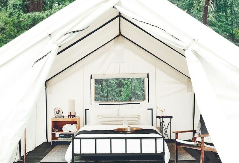 디럭스 룸, Autocamp Yosemite