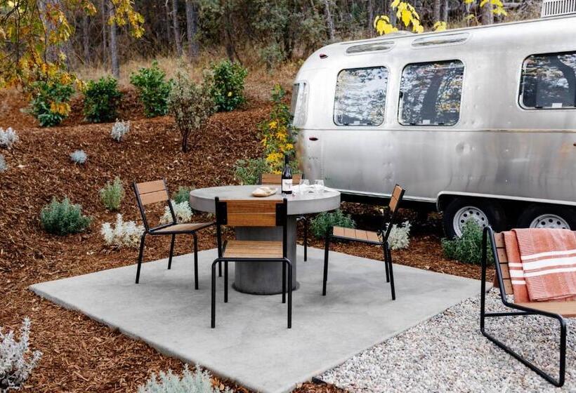 디럭스 스위트, Autocamp Yosemite