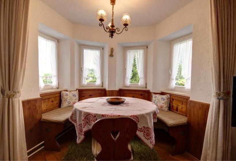 חדר אקונומי, Bräulerhof