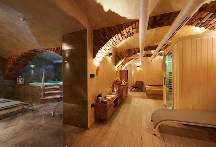 اتاق لوکس, Hiša Ančka, Boutique Hotel & Maja Rooms