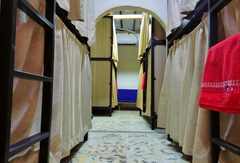 Семейный Номер Совместный Санузел, Hostel Trip Monkey San Gil