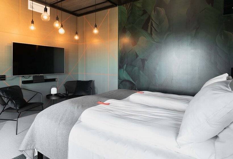 Полулюкс, Citybox Bergen Danmarksplass
