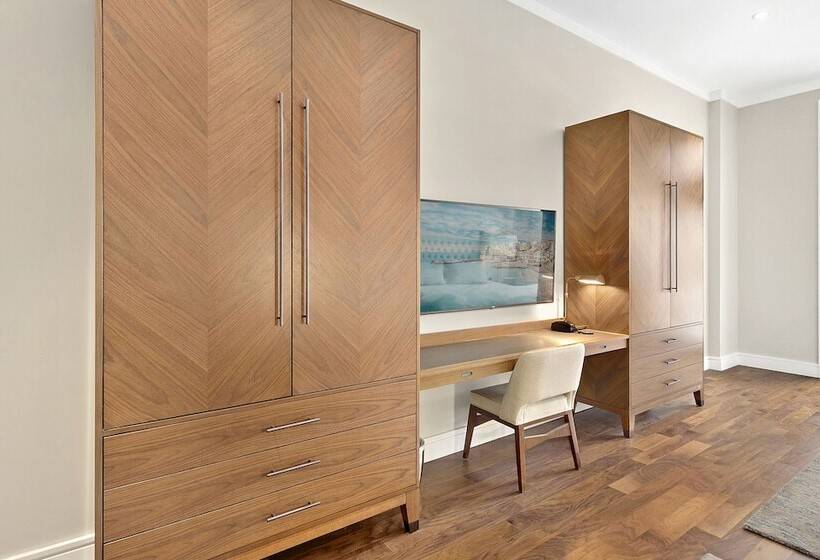 Студия Deluxe, The Vanderbilt Hotel Suites