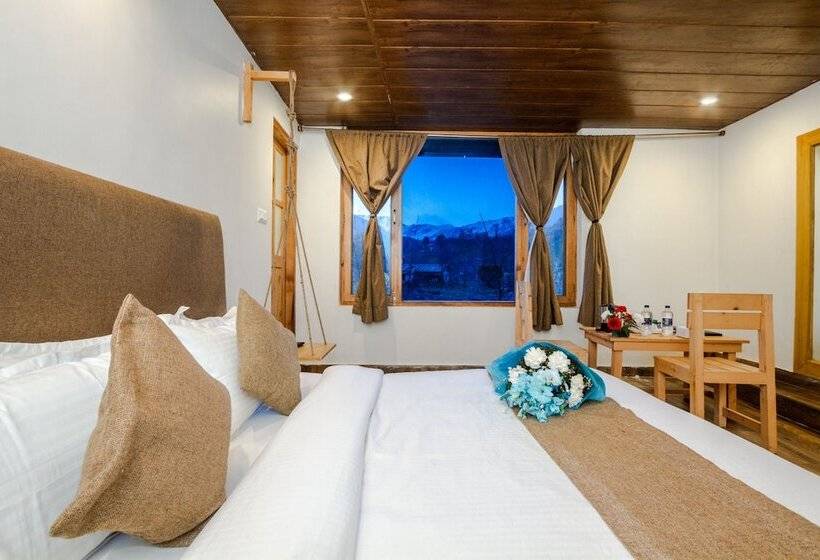 ダブルベッドのベーシックルーム, Winterfell The Stay, Unique River Front Resort