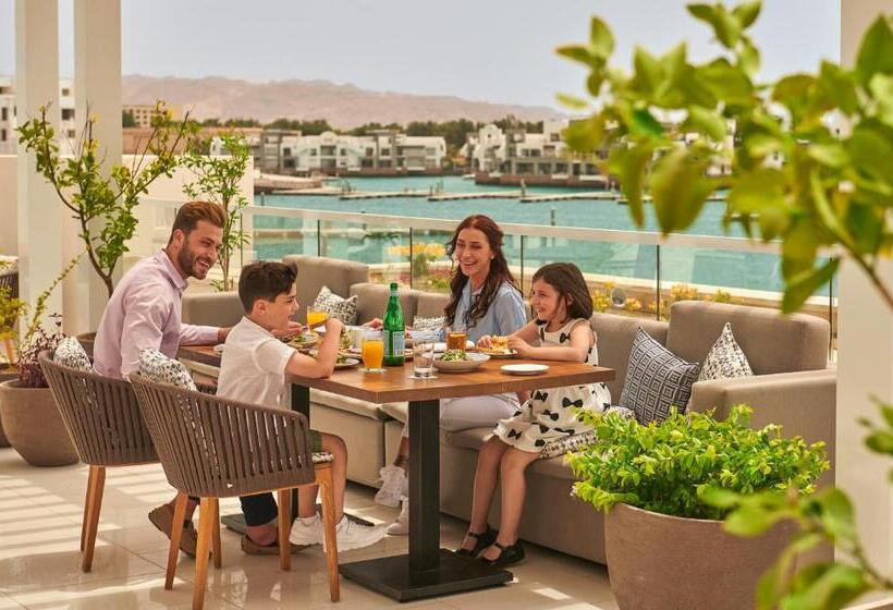 اتاق استاندارد با تخت بزرگ, Hyatt Regency Aqaba Ayla Resort