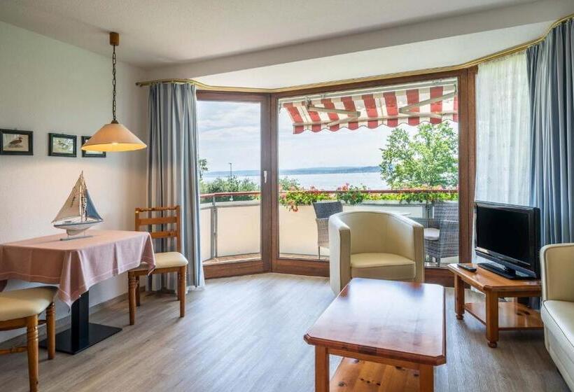 1 Bedroom Apartment Lake View, Seepark Appartements