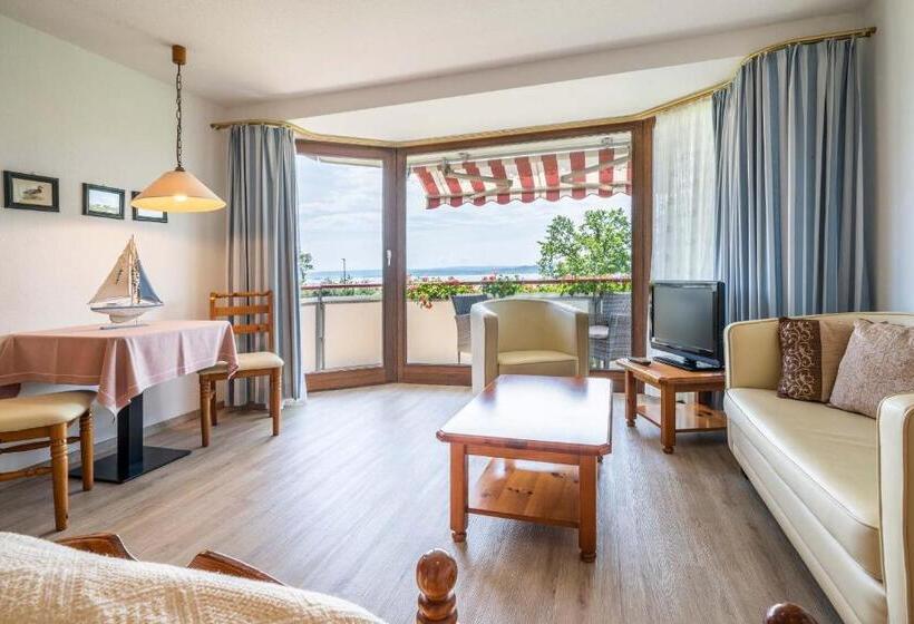 1 Bedroom Apartment Lake View, Seepark Appartements