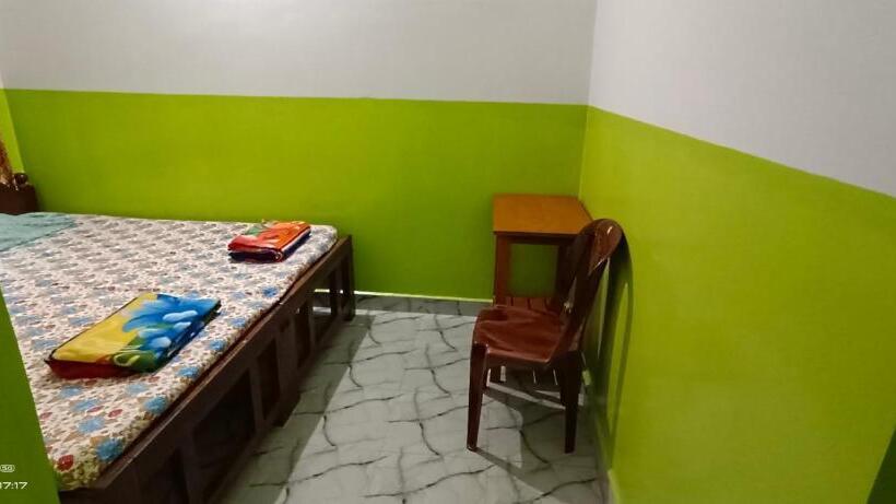 豪华房间, Luiza Guest House
