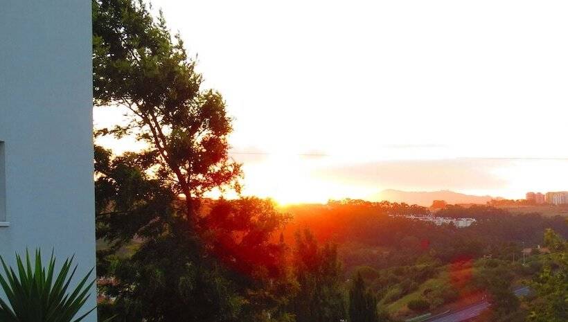 Трехместный Номер Deluxe, Hilltop Oasis Lisboa Oeiras