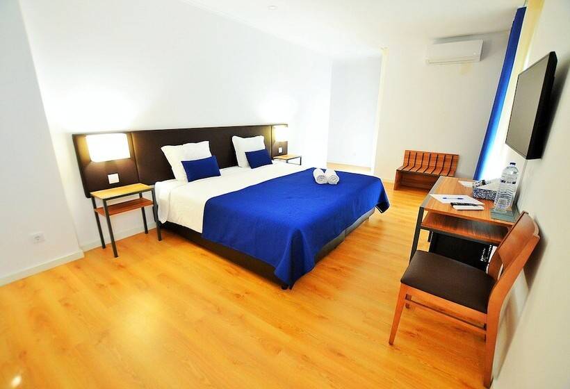 Трехместный Номер Deluxe, Hilltop Oasis Lisboa Oeiras