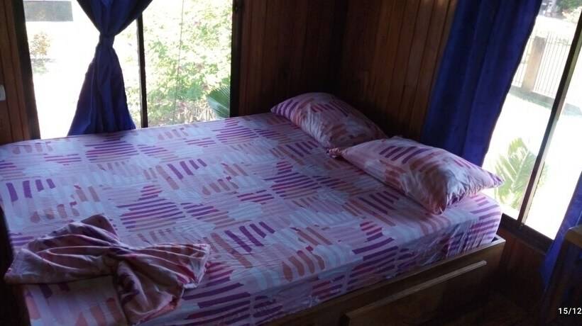 コンフォートトリプルルーム, Hostel Marisol