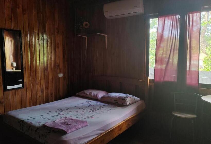 キングサイズベッドのスタンダードルーム, Hostel Marisol