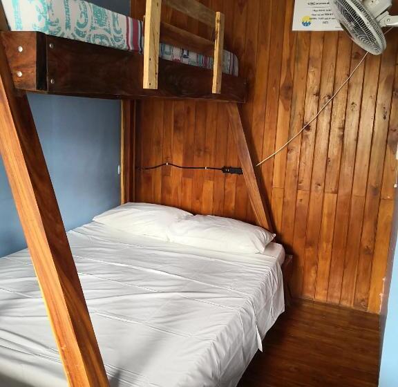 Семейный Номер, Hostel Marisol