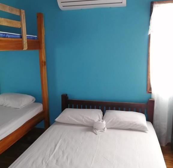 Семейный Номер Superior, Hostel Marisol