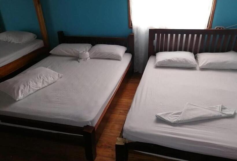 スーペリアファミリールーム, Hostel Marisol