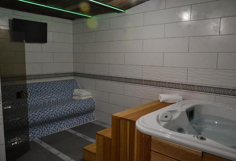 اتاق لوکس, Srpsko Andrejevo Selo