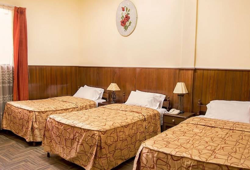 חדר סטנדרט לשלושה, Hostal Las Terrazas