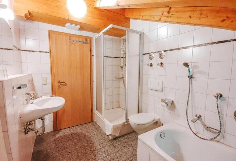Апартаменты 2 Спальни, Kaiserhof