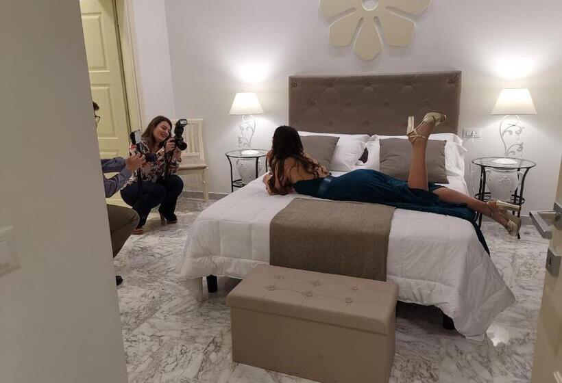 Номер Deluxe, Flos Guest House