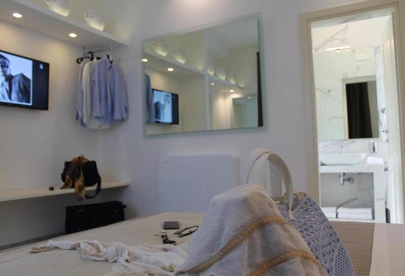 Номер Deluxe, Flos Guest House