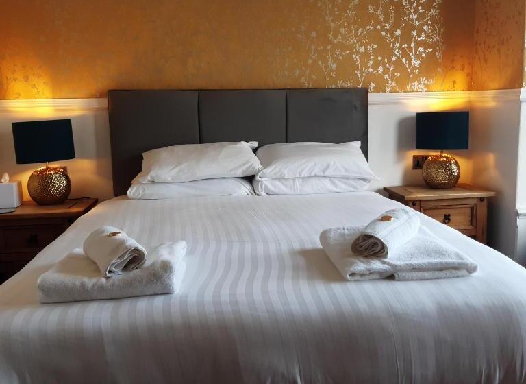 اتاق سوپریور با تخت بزرگ, The Merrydale Guest House