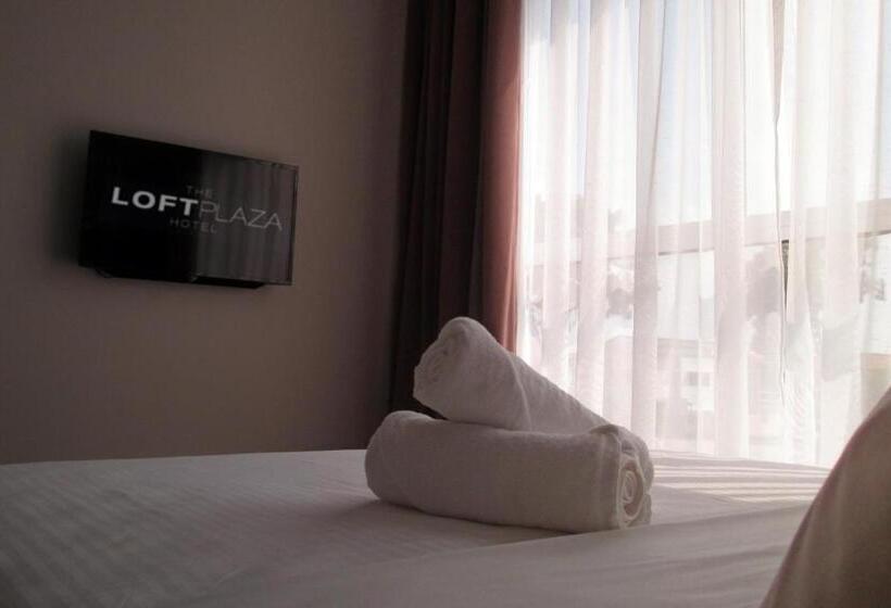 Номер Deluxe, The Loftplaza