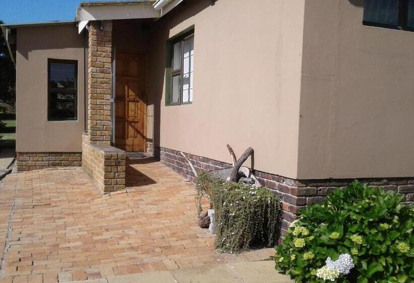 Апартаменты 1 Спальня, Rusthof Accommodation