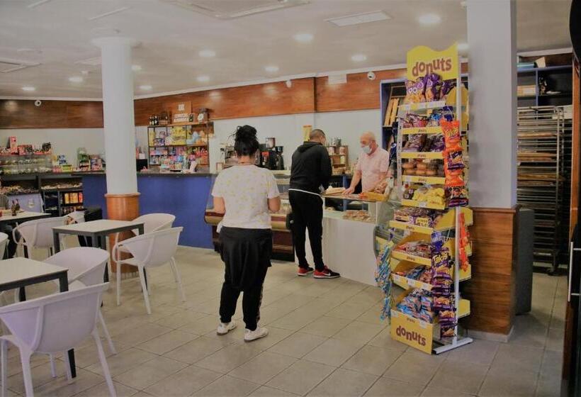 Номер Стандарт, Hostal Burgalés