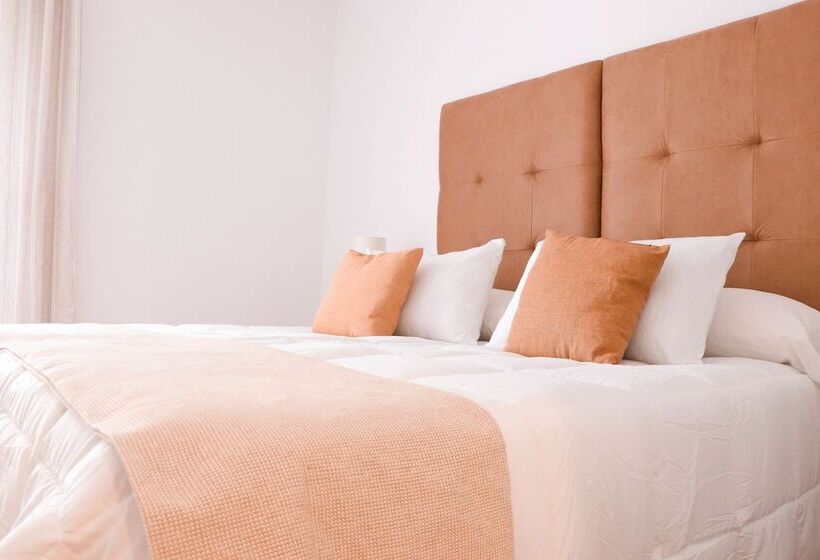 Номер Стандарт, Hostal Castillo