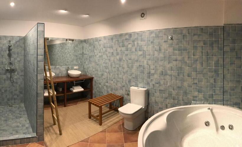 バスタブ付きスタンダードルーム, Hostal Can Xicu