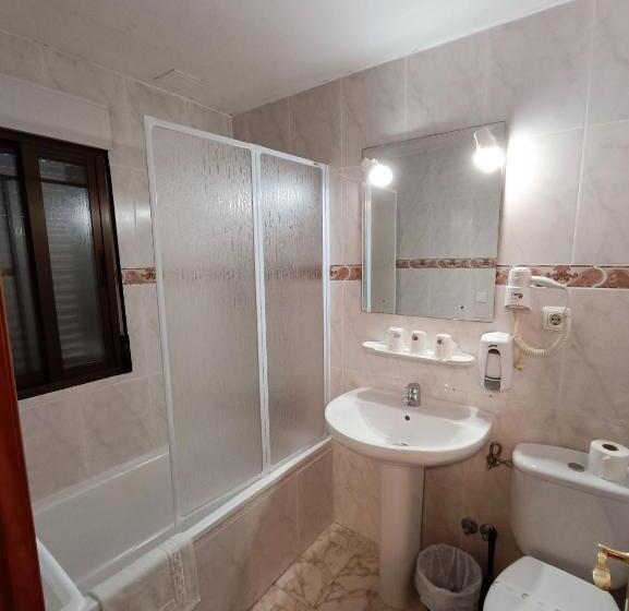 标准间, Hostal Residencia Taray