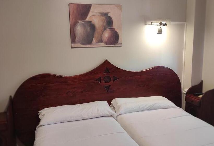 Номер Стандарт, Hostal Suetxe