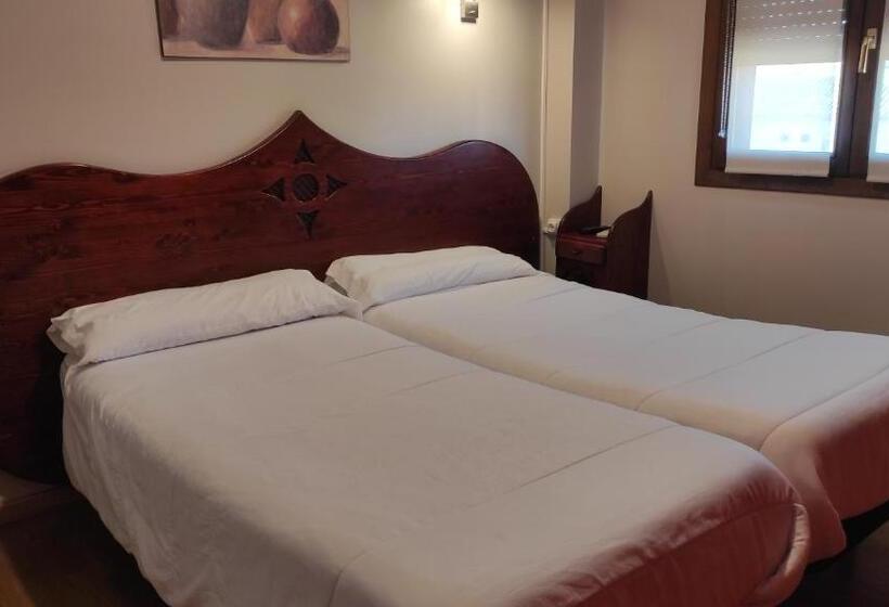 Номер Стандарт, Hostal Suetxe