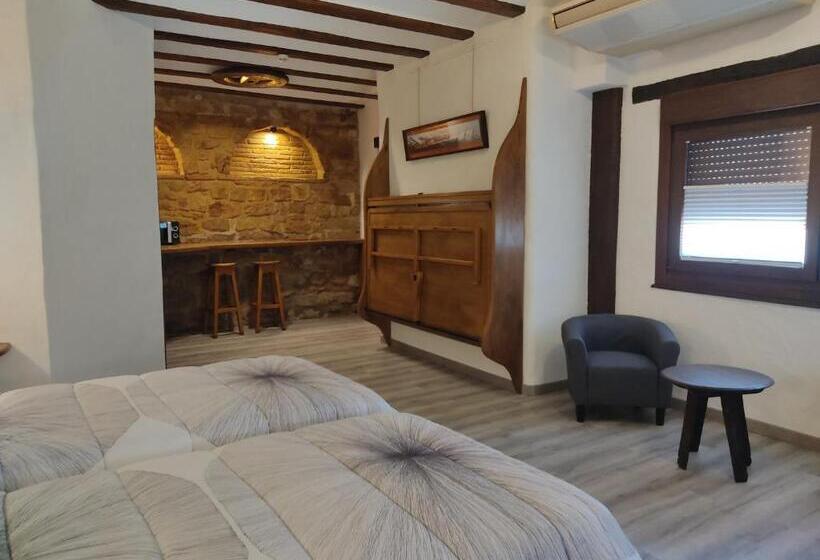 Номер Deluxe, Hostal Suetxe
