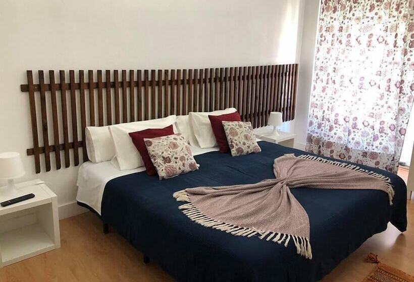 اتاق استاندارد, Avis Guesthouse