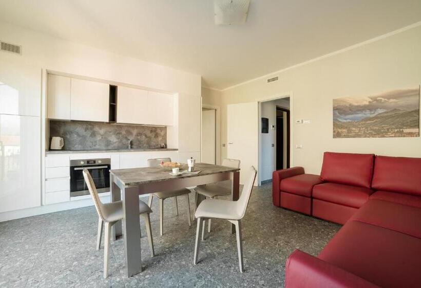 Апартаменты 2 Спальни, Yachting Residence