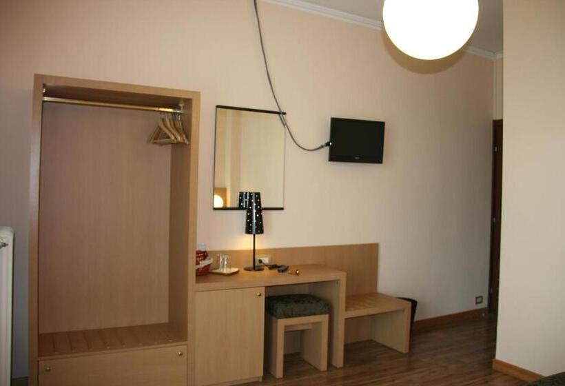 اتاق استاندارد, Albergo Nardini