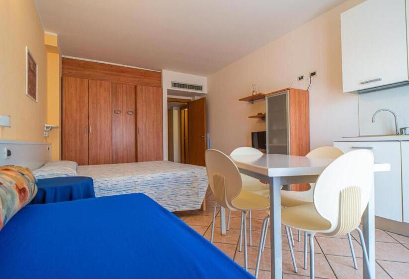 Студия Стандарт Вид на Море, Residence Villa Gloria