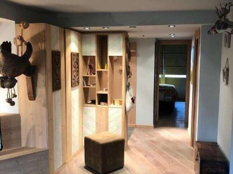 Апартаменты 2 Спальни, Aux Pieds Du Roi  Suite & Spa