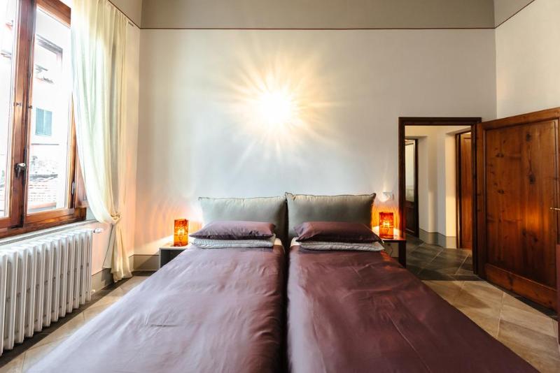 带1个卧室的带阳台的公寓, Residenza Cavour