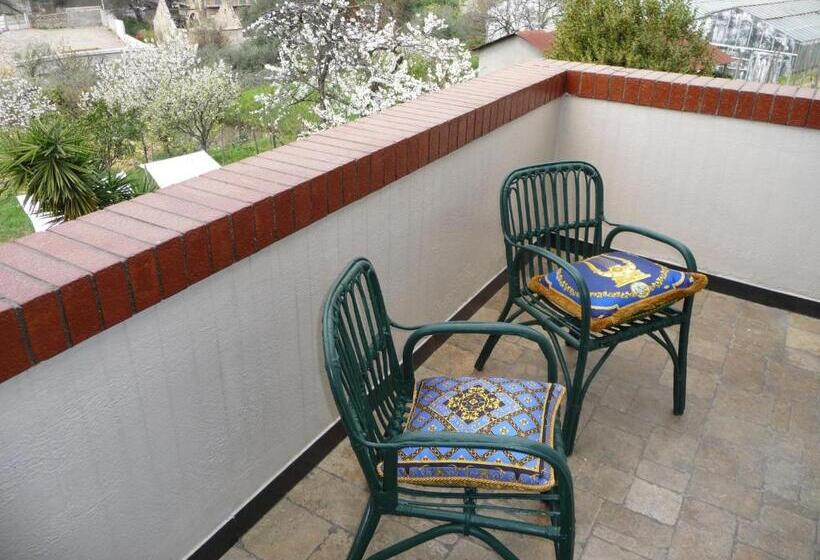 آپارتمان 2 خوابه, Cà Dei Conti