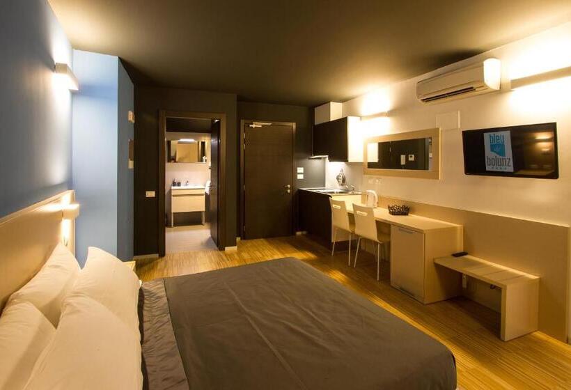 스탠다드 스튜디오, Residence Bleu