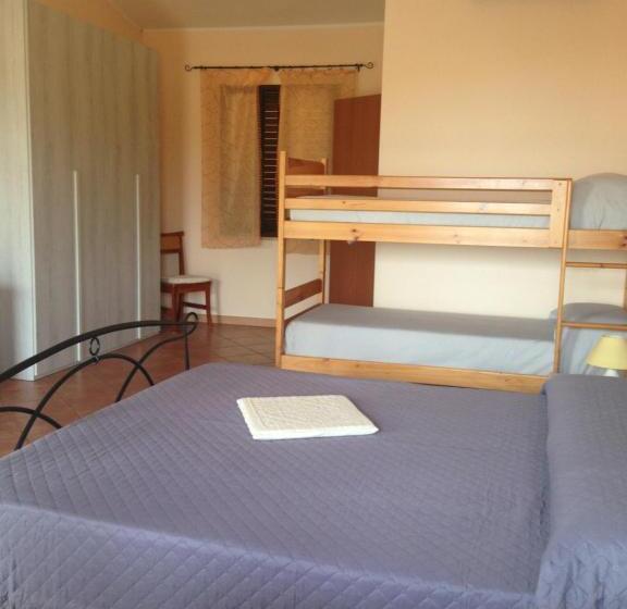 غرفة عائلية, Agriturismo S'ispiga